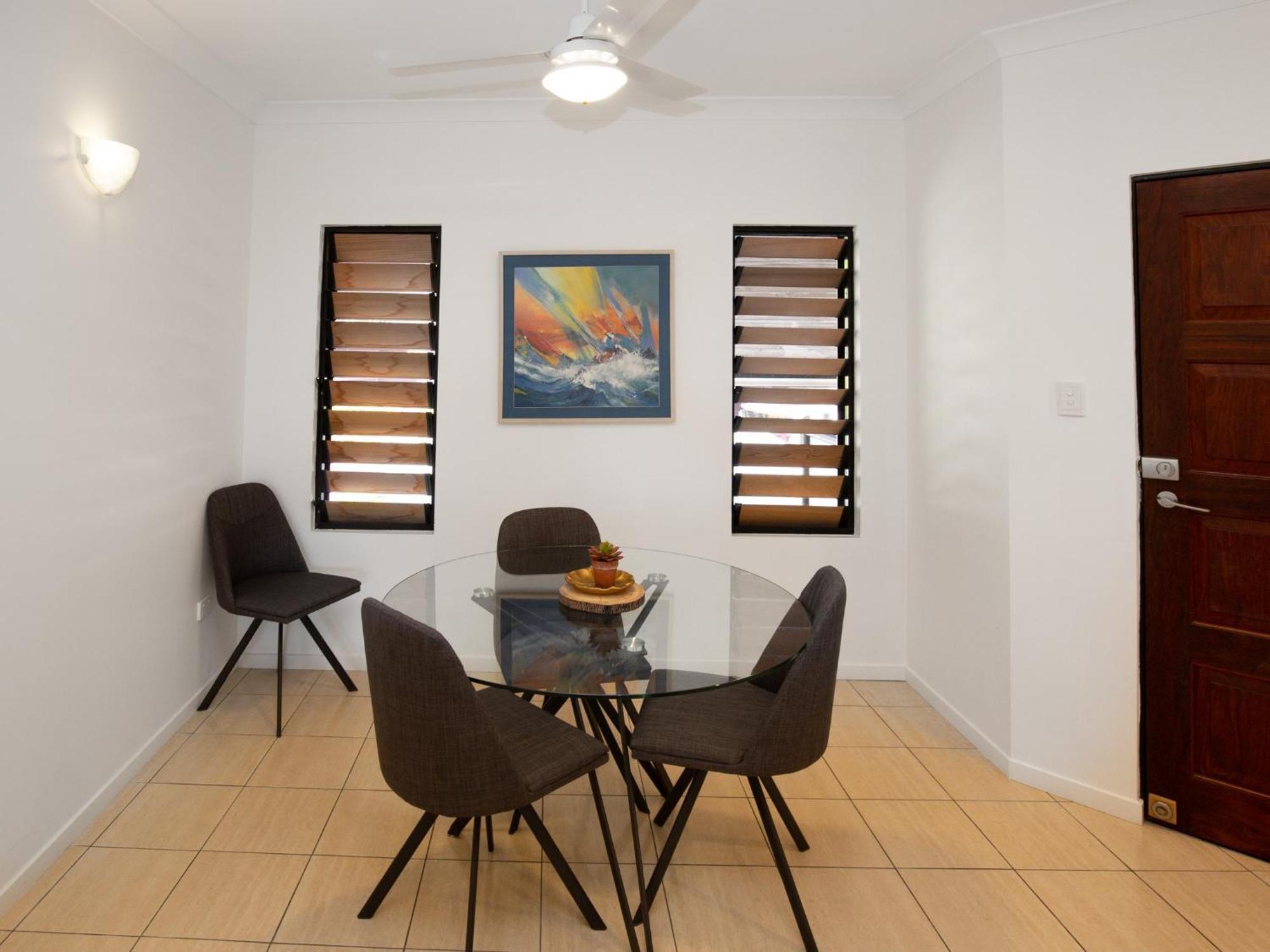 Anchorage Aparthotel Hamilton Island Bagian luar foto