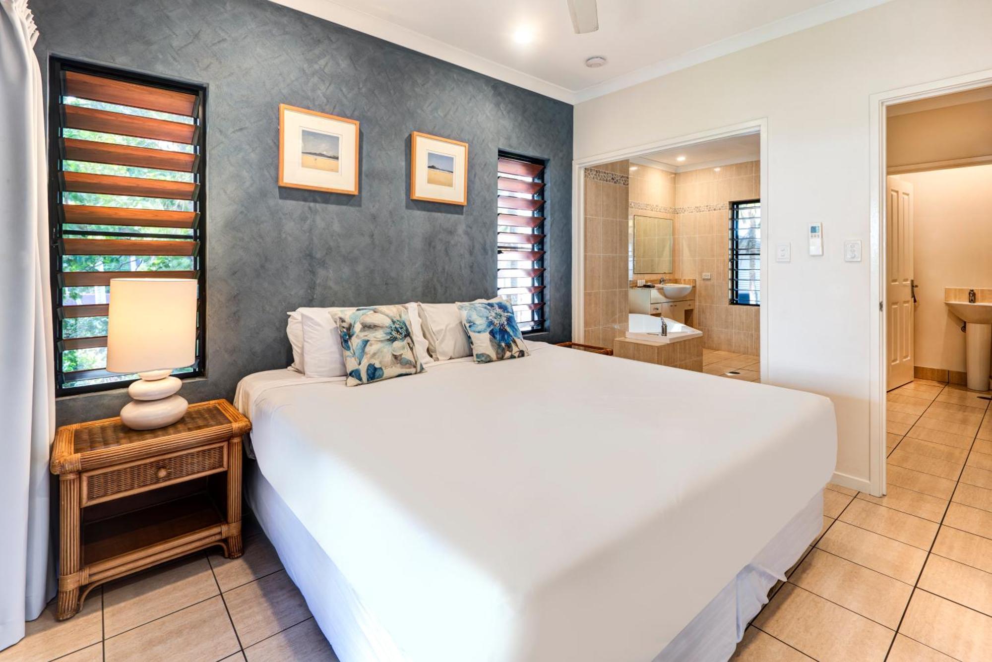 Anchorage Aparthotel Hamilton Island Bagian luar foto