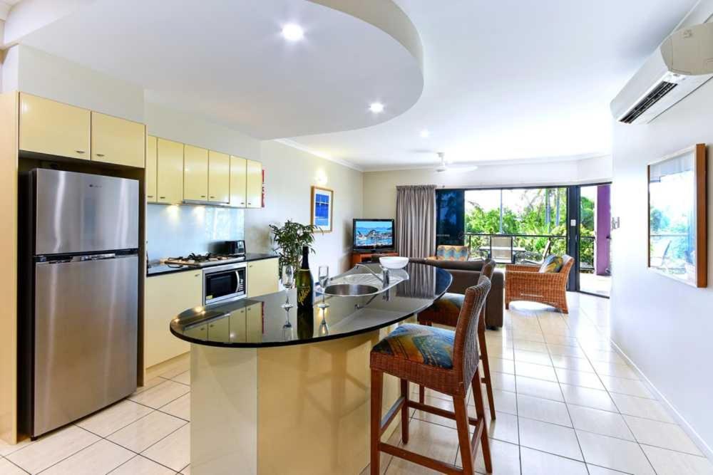 Anchorage Aparthotel Hamilton Island Bagian luar foto