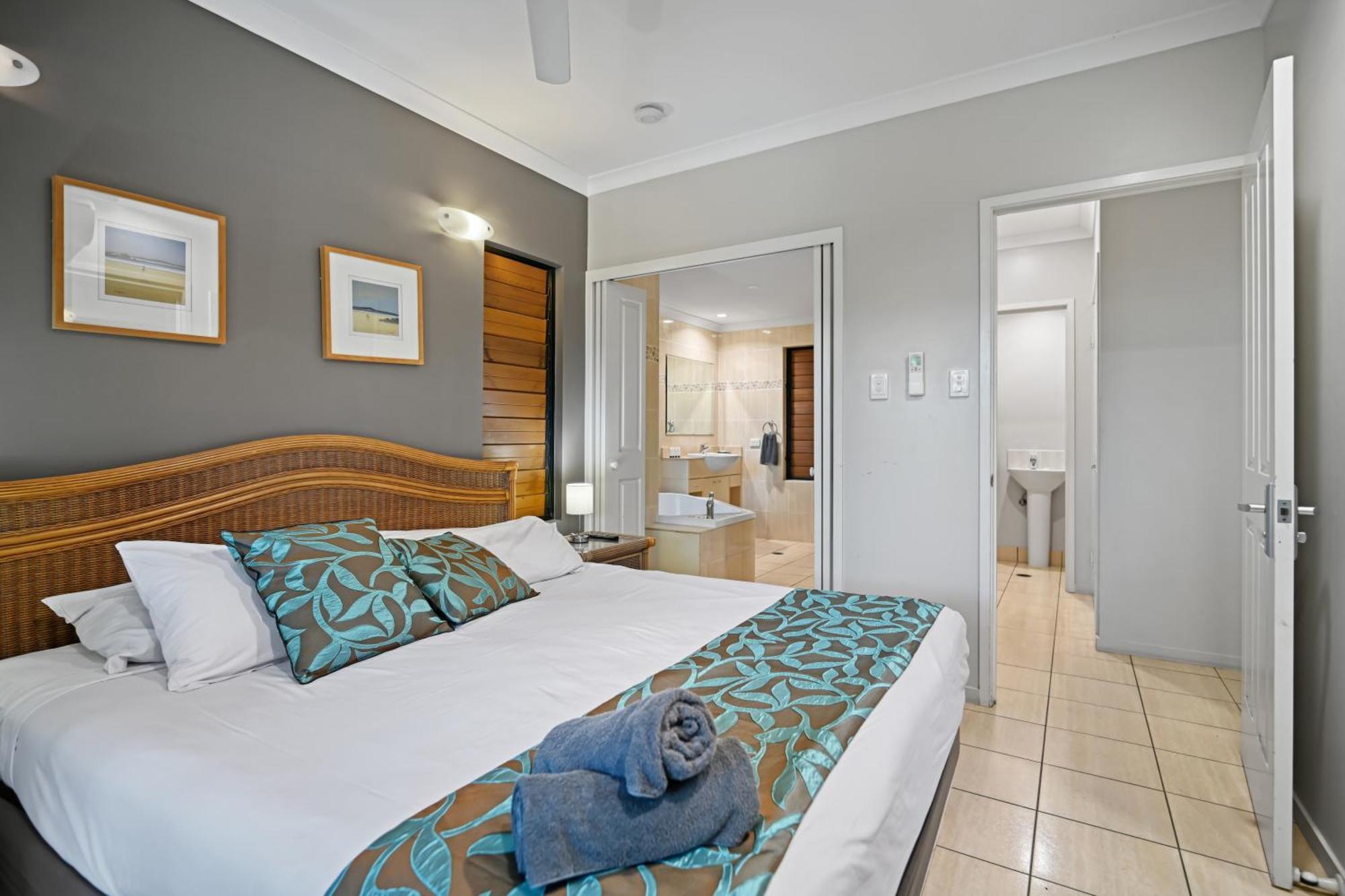 Anchorage Aparthotel Hamilton Island Bagian luar foto